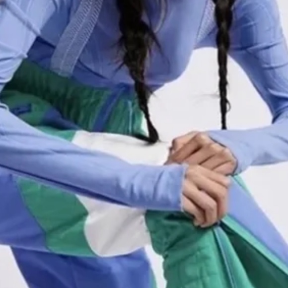 SALE 🎄free people movement All Prepped Colorblock Bibb Snow Pant - Picture 3 of 7